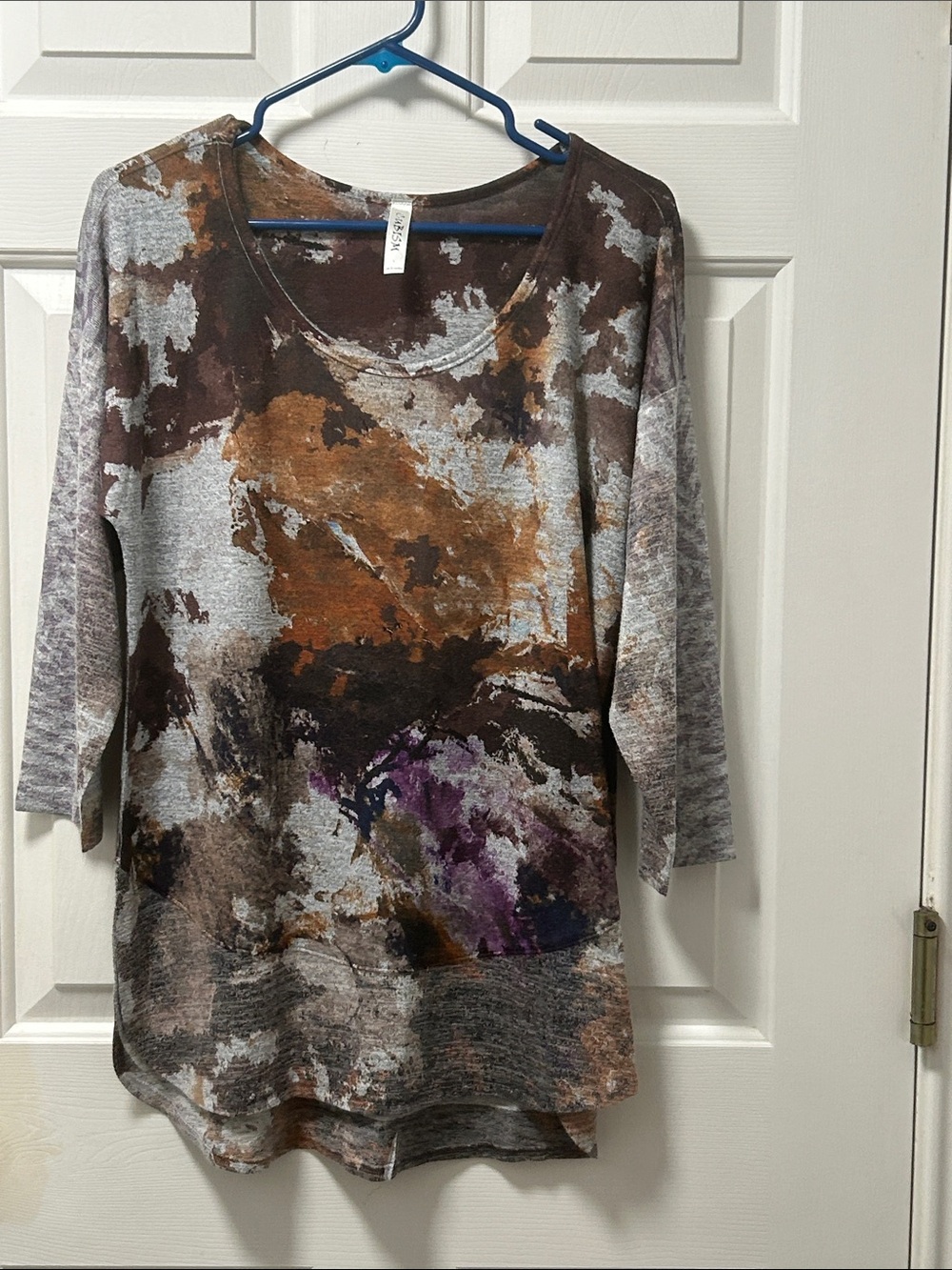 Cubism Women’s Abstract Print Scoop Neck Top - Gray with Brown & Purple Accents